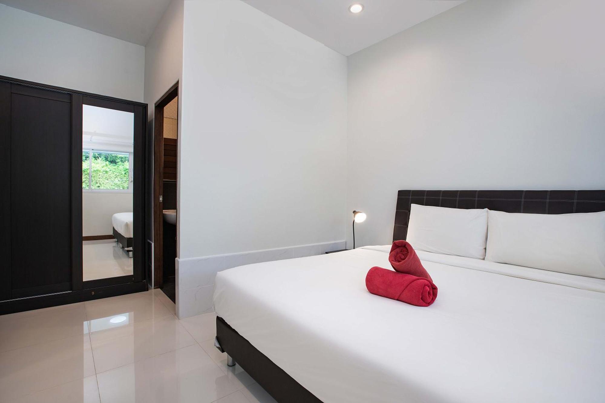 Family 2Br Villa Lancelot 3 With Jacuzzi Pool, Just 10 Min Drive Naiharn And Rawai Ban Saiyuan Eksteriør billede