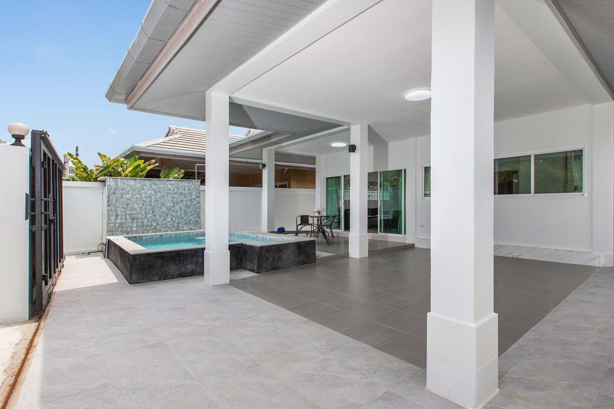 Family 2Br Villa Lancelot 3 With Jacuzzi Pool, Just 10 Min Drive Naiharn And Rawai Ban Saiyuan Eksteriør billede
